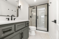 custom-home-bathroom