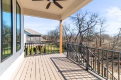 custom-home-deck