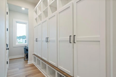 Lockers-Royce-190-Woodside